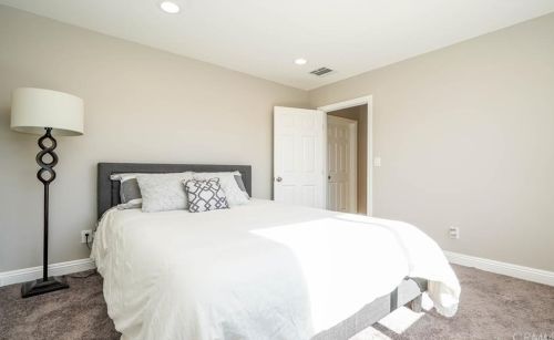 1906 Van Ness Ave, Santa Ana CA 92707-2638 exterior