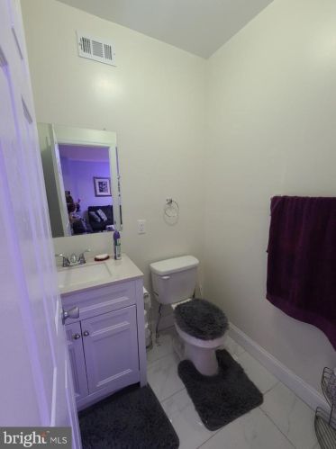 5703 13th St, Philadelphia PA  19141-4119 exterior