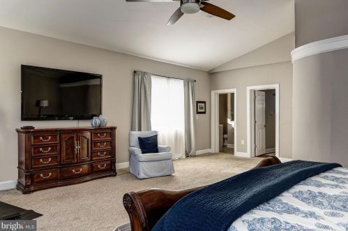 537 Grv St, Haddonfield NJ 08033-1220 exterior