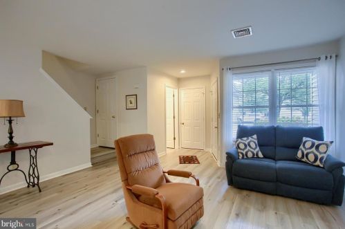 125 Partridge Cir, Carlisle PA  17013-8748 exterior