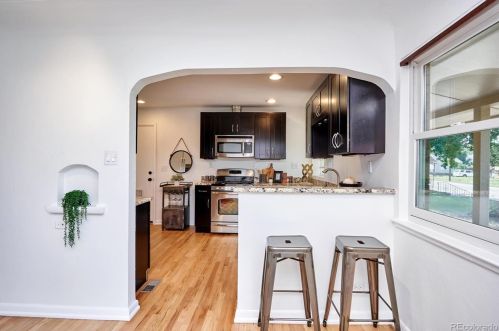 2670 Logan St, Denver CO  80210-4428 exterior