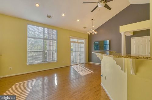 10807 Warfield Pl, Columbia, MD 21044-4926