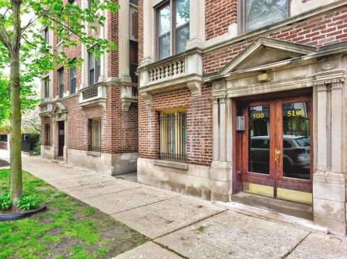 5108 Woodlawn Ave, Chicago, IL 60615-3902