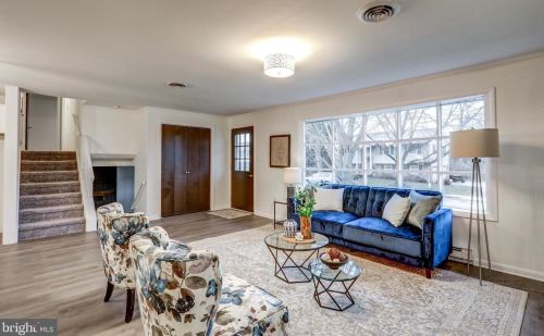 536 Friendship Ave, Lancaster PA  17601-4416 exterior