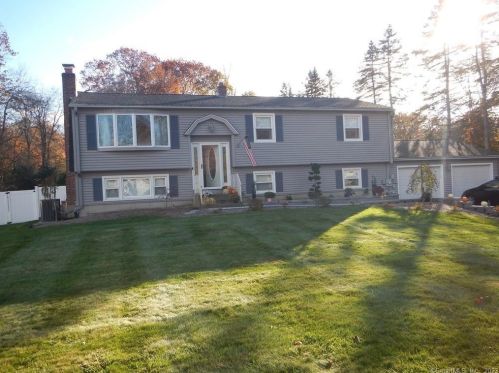 433 Curtiss St, Southington CT  06489-1708 exterior