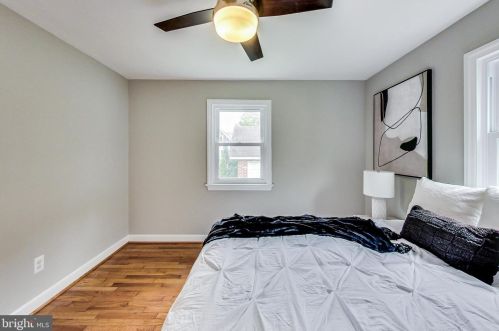 6608 Gude Ave, Silver Spring MD 20912-4827 exterior