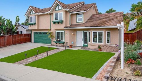 1465 Westwood Pl, Oceanside, CA 92056-6660