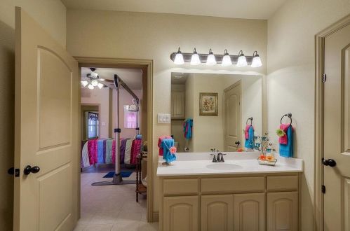 636 Possom Trot Holw, Whitewright TX 75491-7265 exterior