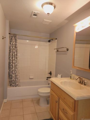 5705 Pagosa Way, Aurora CO 80015-3013 exterior