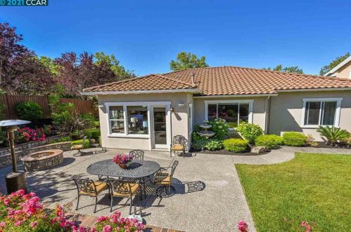 1523 Asterbell Dr, San Ramon, CA 94582-5193