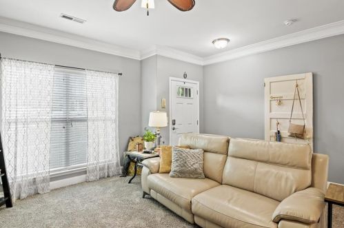 3779 Shadow Ridge Dr, High Point NC  27265-8406 exterior