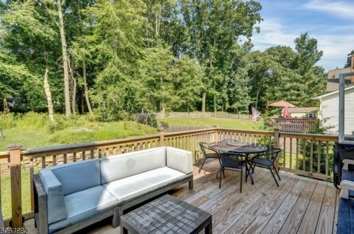 29 Lake Shore Dr, Dover NJ  07803-2942 exterior