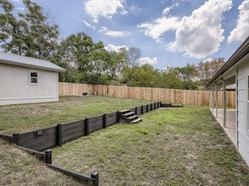 9707 Cottle Dr, Austin TX  78753-4305 exterior