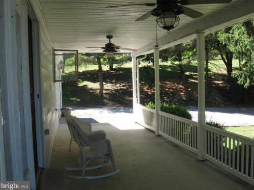 552 Molasses Hill Rd, New Schaefferstown PA  19506-9158 exterior