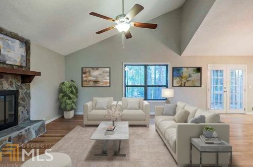 1543 Hillhaven Dr, Marietta, GA 30062-3011