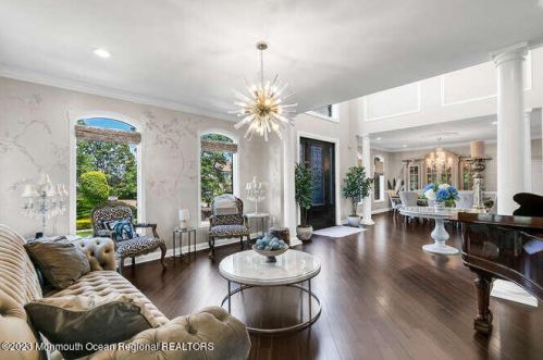 15 Pegasus Dr, Tinton Falls NJ 07724-2875 exterior