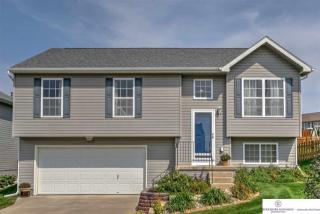 15312 Tucker St, Bennington, NE 68007-1856