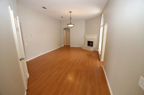 4733 Park Bend Dr, Fort Worth TX  76137-5402 exterior