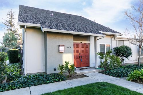 5673 Sunflower Ln, San Jose, CA 95118-3548