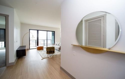 1050 Howell Mill Rd, Atlanta GA  30318-5557 exterior
