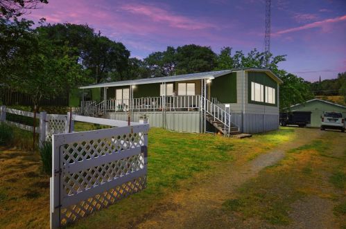 7079 Lawson Rd, Valley Springs, CA 95252-9255