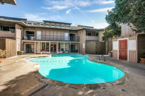 2627 Douglas Ave, Dallas TX  75219-6037 exterior