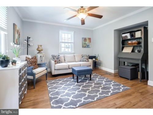 223 Walnut Ave, Gloucester, NJ 08031-2140