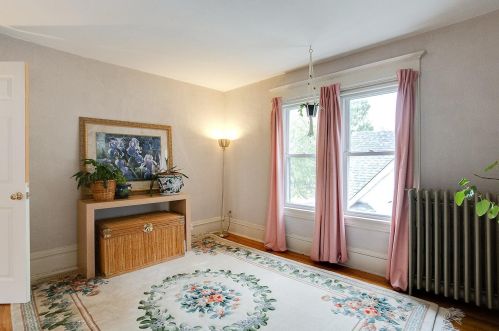 1076 Cook Ave, Saint Paul MN  55106-3323 exterior