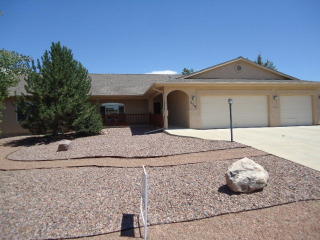 239 Venturi Dr, Pueblo, CO 81007-3609