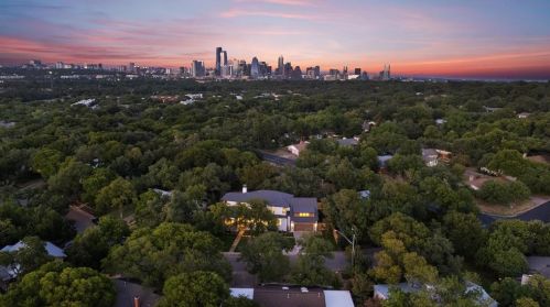 2602 Deerfoot Trl, Austin, TX 78704-2716