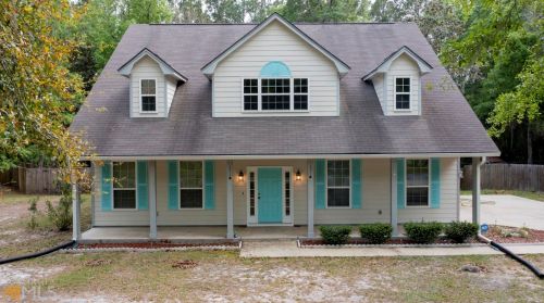 71 Leigh Ln, Woodbine, GA 31569-4411