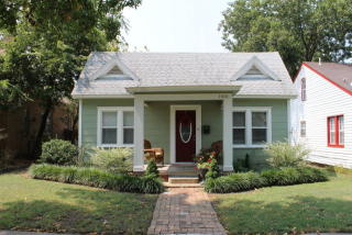 1103 High School St, Ada, OK 74820-8233