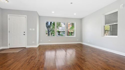 5952 Sangamon St, Chicago, IL 60621-2116