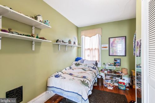 32 Ross St, Lancaster PA  17602-1942 exterior