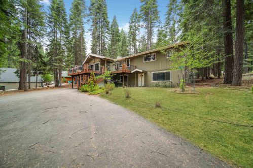 1157 Lake Ridge Rd, Peninsula Village, CA 96137-9533