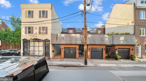 512 4 St, Philadelphia PA 19133-3105 exterior