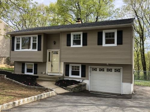 125 Marne Rd, Hopatcong, NJ 07843-1843