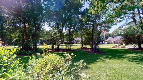 8760 Skyline Ln, Conroe TX  77302-3459 exterior