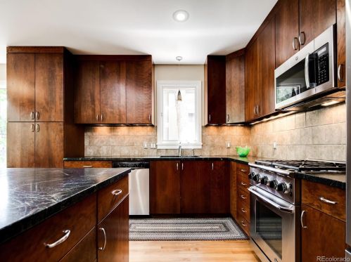 1110 Clayton St, Denver CO  80206-3212 exterior