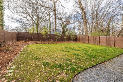 24 Hutchinson St, Atlanta GA  30307-2823 exterior