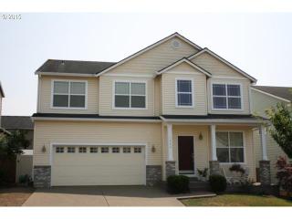 1944 34th St, Damascus, OR 97080