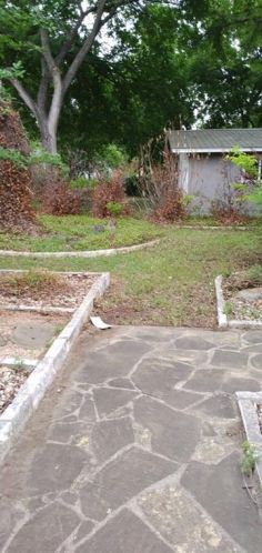 4707 Englewood Dr, Austin TX  78745-2132 exterior