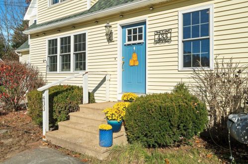 433 Micol Rd, Allenstown, NH 03275-3115