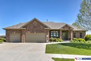 10905 172nd St, Omaha, NE 68136-4077