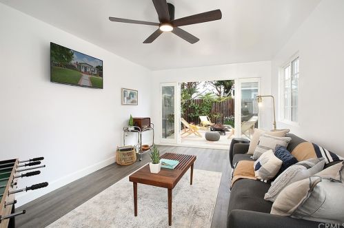 2121 Arlington Ave, Torrance CA  90501-3534 exterior