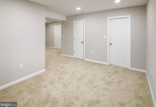 14500 Carona Dr, Silver Spring MD  20905-5885 exterior