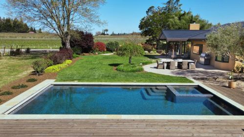 3280 Dry Creek Rd, Healdsburg, CA 95448-9711