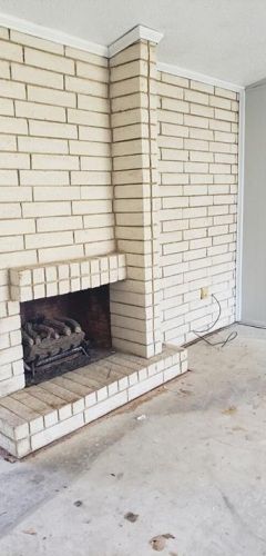 2210 Greenvalley Dr, Carrollton TX  75007-5714 exterior