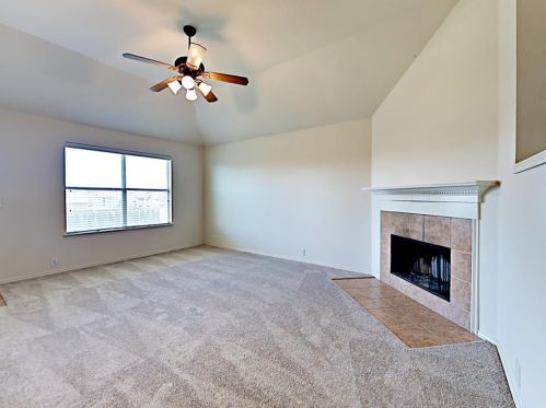 120 Bison Meadow Dr, Waxahachie, TX 75165-8765