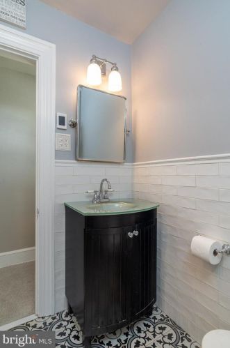 860 Fountain Ave, Lancaster PA  17601-4533 exterior